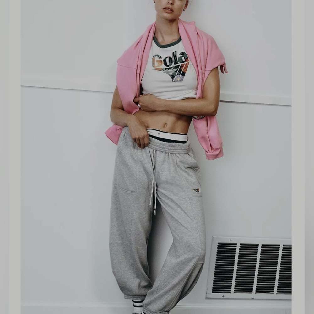 NWT Gola x Anthropologie Ringer Graphic Tee.
Size Large.
